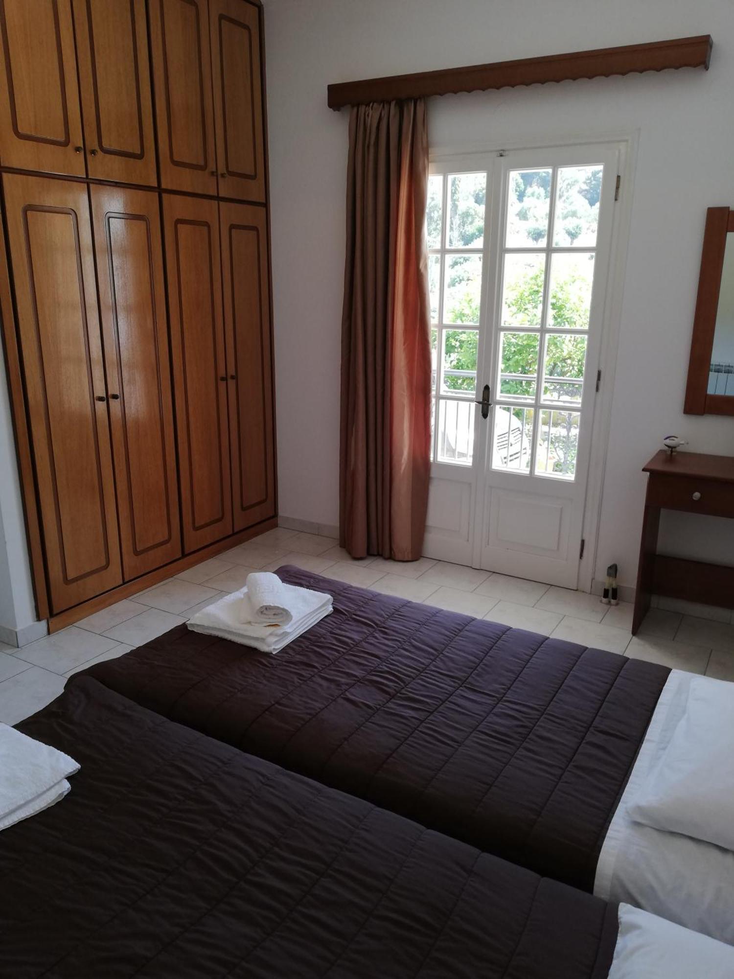 Lemonia Apartment Afión Zewnętrze zdjęcie